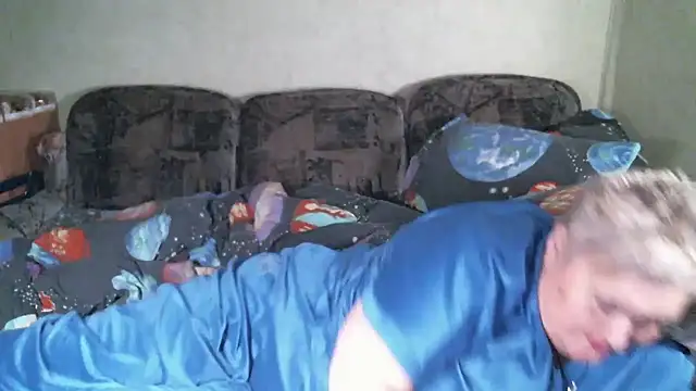 Lana555 Adlı Modelin Canlı XXX Sohbeti