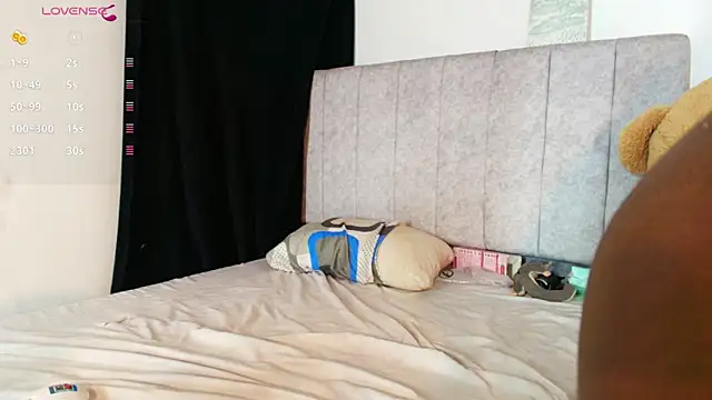 zeire_'s Live XXX Chat