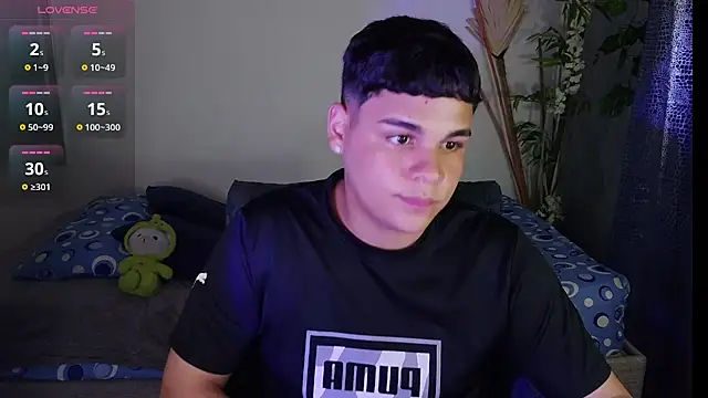 eithan_jonnes Chat XXX live