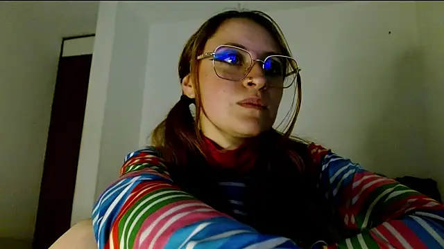 Chat XXX en directo de Juls_winter_