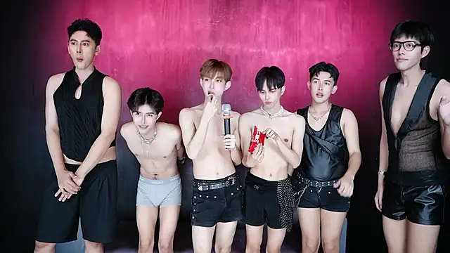 Chat +18 de Queen-Vibe ao vivo