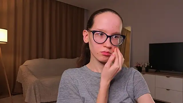 Онлайн чат XXX BettyBrowni