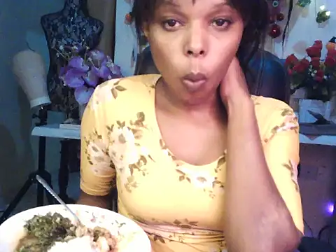 Anaconda2350 Live XXX-Chat