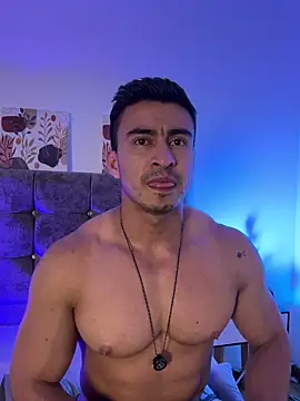 Chat +18 de Chris_Clarck ao vivo