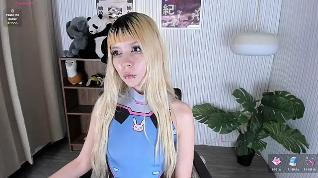 Laukyubey1 élő XXX-chatje