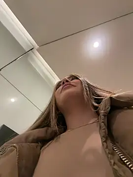 sammbunny élő XXX-chatje