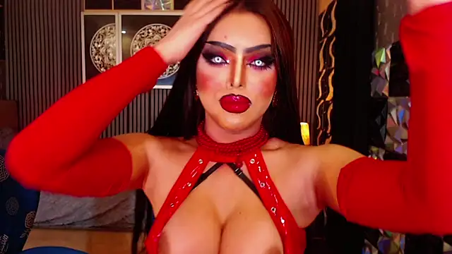 XXX chat uživo modela BigCockLatinaTS