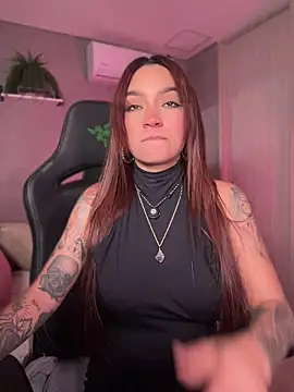 Chat +18 de DaniDusan_ ao vivo