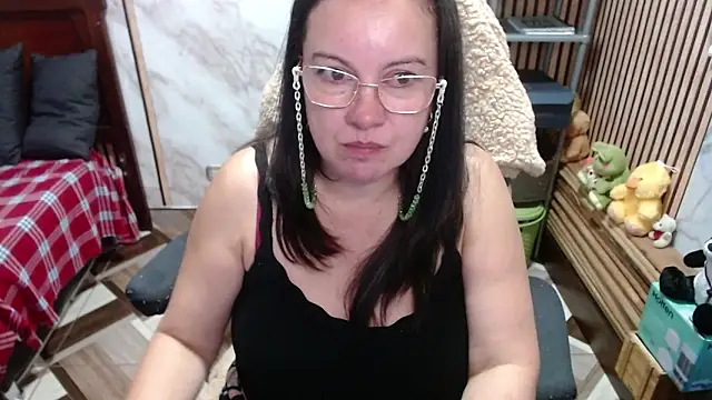 Sonialorens_'s Live XXX Chat