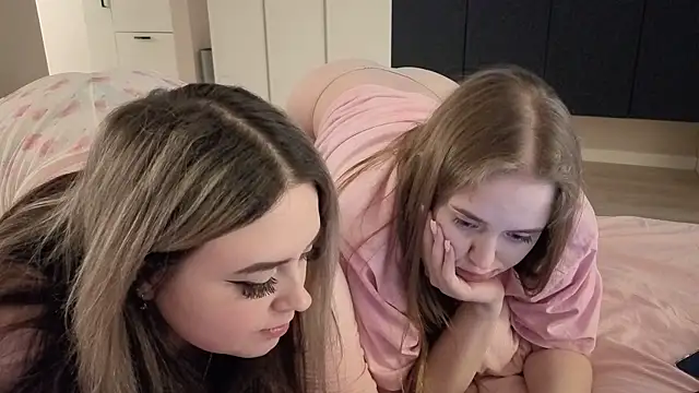 Chatroom XXX en direct de DextralCrew