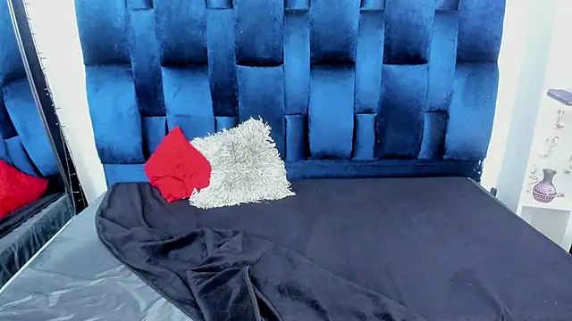 Chat +18 de Stefyrossy ao vivo