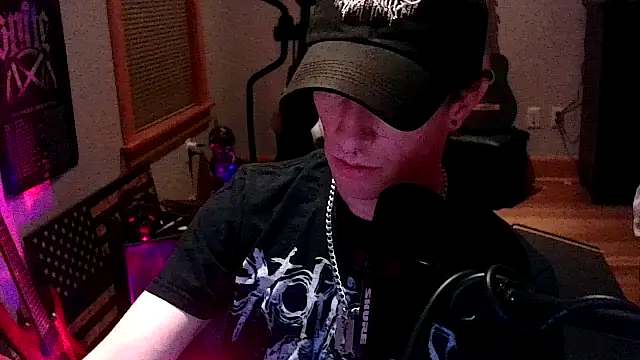 Pertunjukan Kamera Web LEVIATHANX666