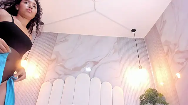 Alanah_R Live XXX Chat