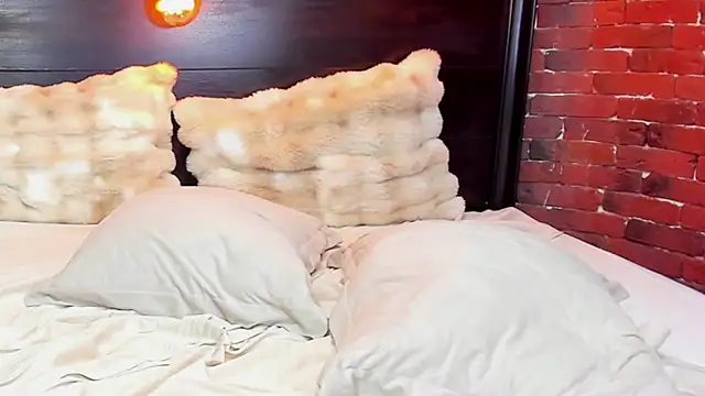 ChristynaRoss Live XXX-Chat