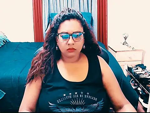 Chat +18 de Indianlust69 ao vivo