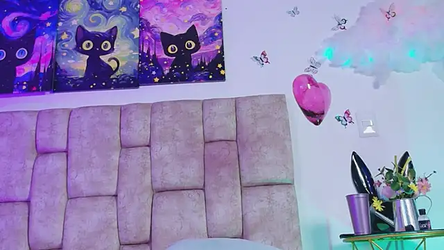 MiiaBlumm_ Webcamshow