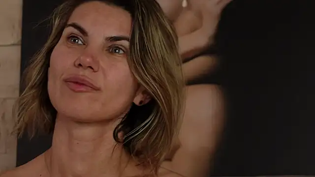 FeliciaKrige's Live XXX Chat