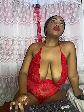 Chat +18 de MonicaSex_ ao vivo