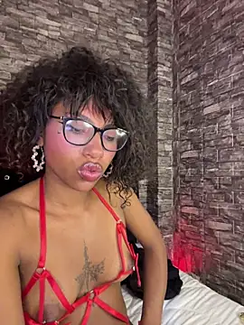 Morena_fire Live XXX-chat