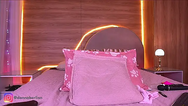 danna_berlin_ 即時 XXX 聊天