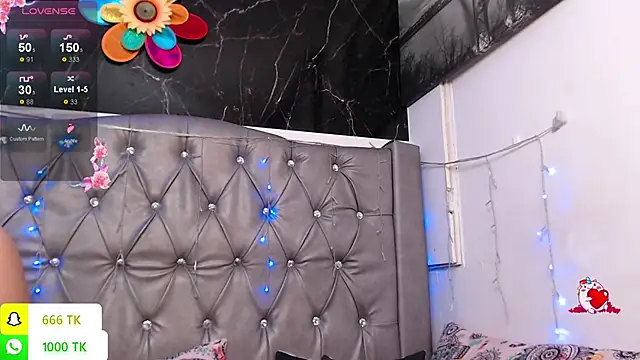 Chat +18 de LAILAGUMMY ao vivo