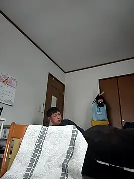 07YUKIO élő XXX-chatje