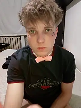 Paradeevich_And Chat XXX in diretta