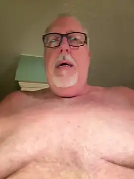 superbearboss Chat XXX in diretta