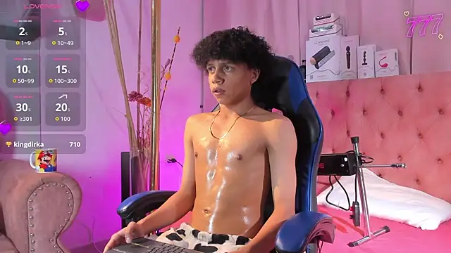 Pokazy przed kamerką – _taylor_black