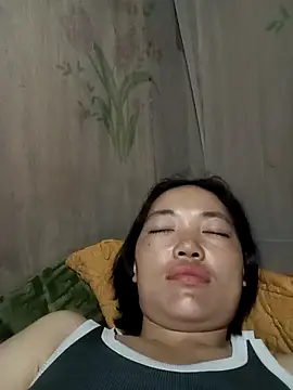 kotaka-shoow Adlı Modelin Canlı XXX Sohbeti