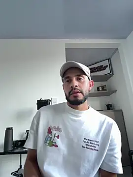 Elferjuan1310 Show Webcam