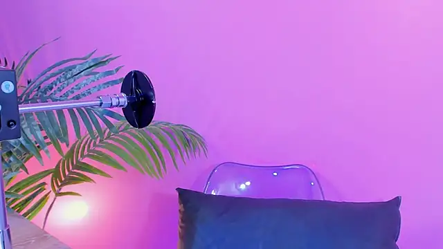 Chat +18 de Lia_owenss ao vivo