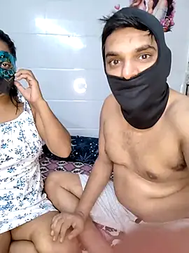 Miss_Anjali_O Adlı Modelin Canlı XXX Sohbeti