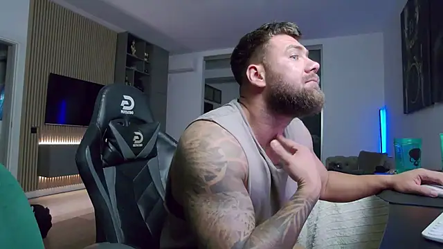 UbbeViking Chat XXX in diretta