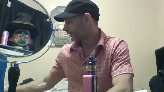 hailzeffn: онлайн-секс-чат