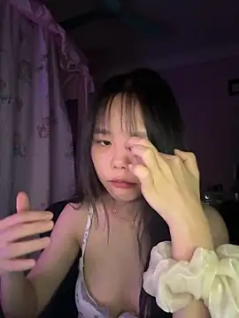 Emely-lysea 网络视讯表演