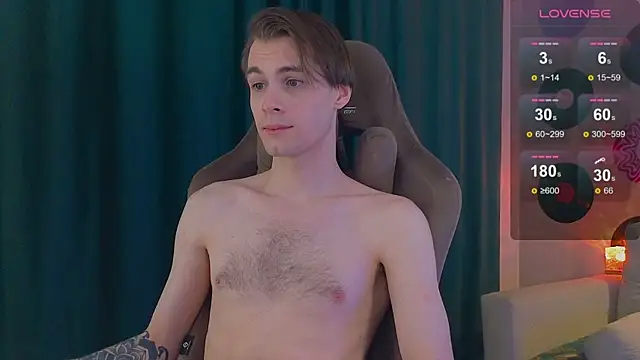 DebugMee: διαδικτυακό σόου στην κάμερα