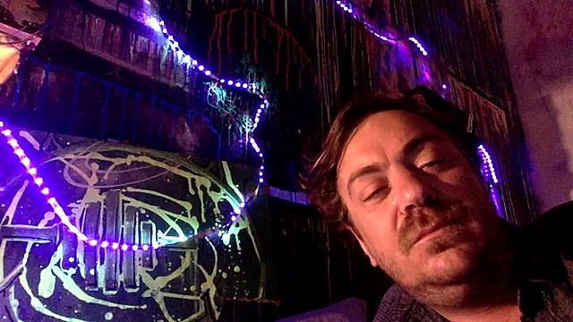 Crazy_TBM-BWCn Webbikameraesitys