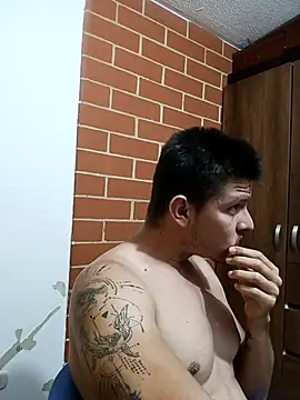 Pokazy przed kamerką – sexcolombia20