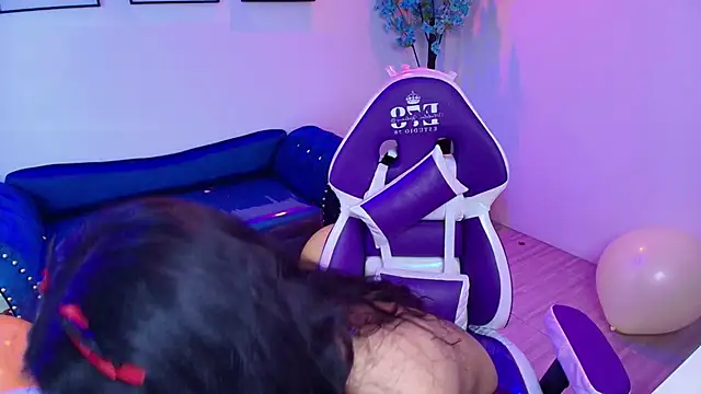 Maddie_T18のライブXXXチャット