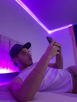 ApoloGray__ Webcam Show