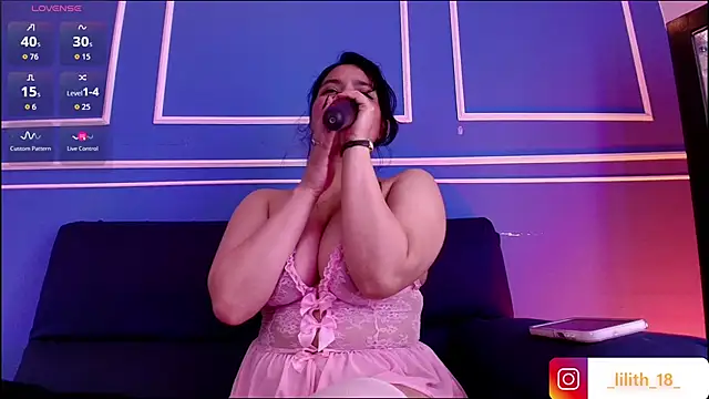 Czat XXX na żywo – _Lilith_18_