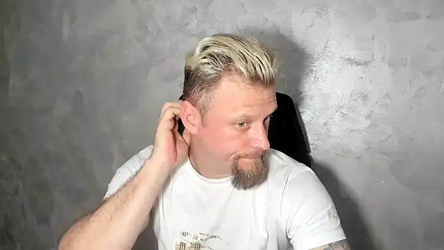 ALEX_BEAUTY2025 Show Webcam