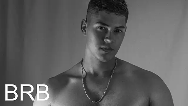 Chat +18 de Iamdylan777 ao vivo