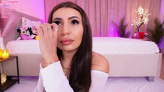 _Diaa's Live XXX Chat