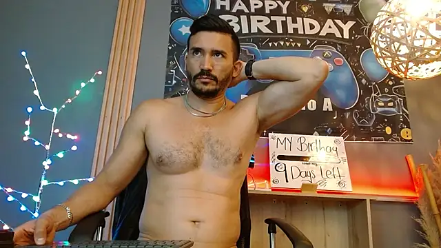 Reiko_85_ Show Webcam