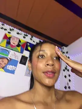 ElectraaJoness' Live XXX Chat