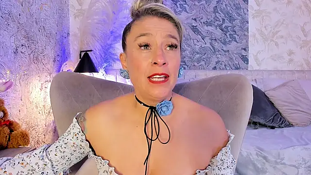 Liannaa_'s Live XXX Chat