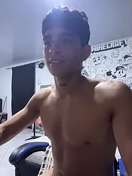 nic_2005のライブXXXチャット