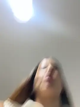 Chat +18 de Talia_Bonet ao vivo